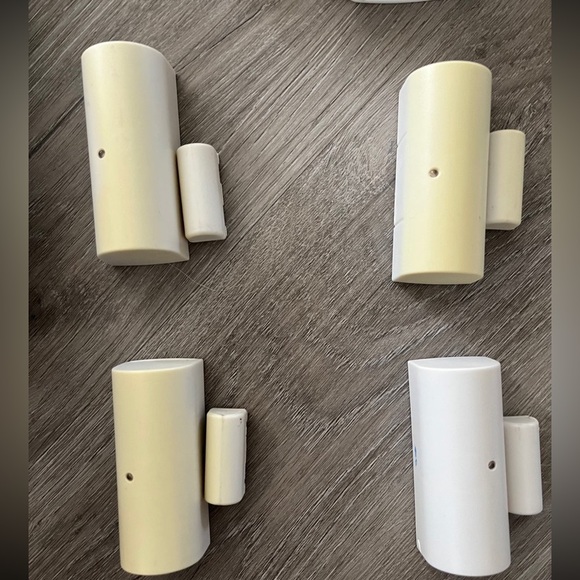 Simplisafe System - Previous Generation - Picture 5 of 9